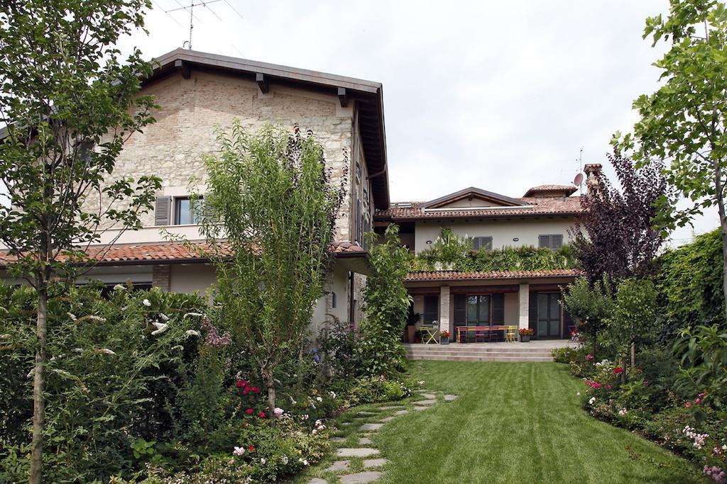 B&B Camignone Franciacorta パッシラーノ エクステリア 写真